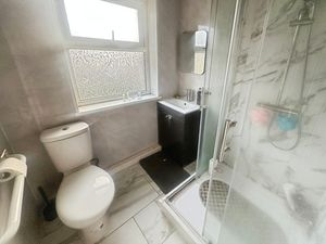 Bathroom- click for photo gallery